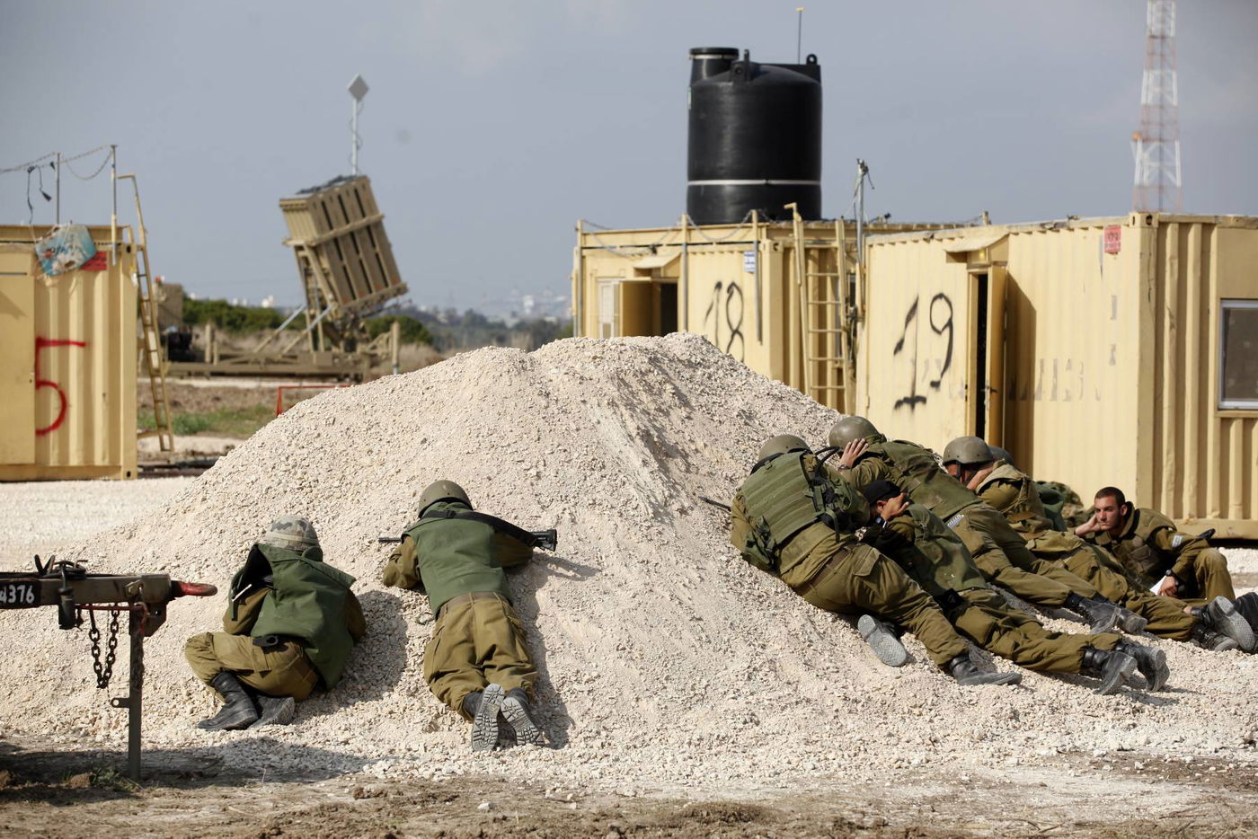 תיעוד מיוחד: מערכת 'כיפת ברזל' בפעולה
