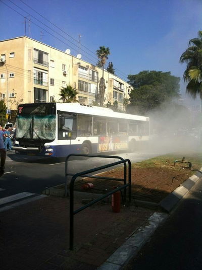 תיעוד: זירת הפיגוע בתל אביב
