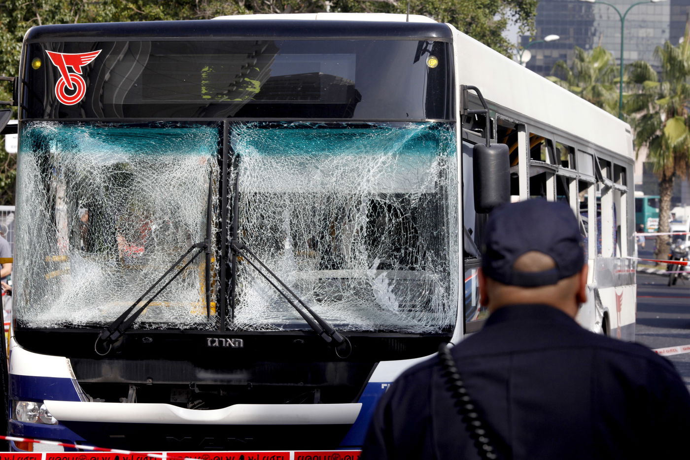 תיעוד: זירת הפיגוע בתל אביב