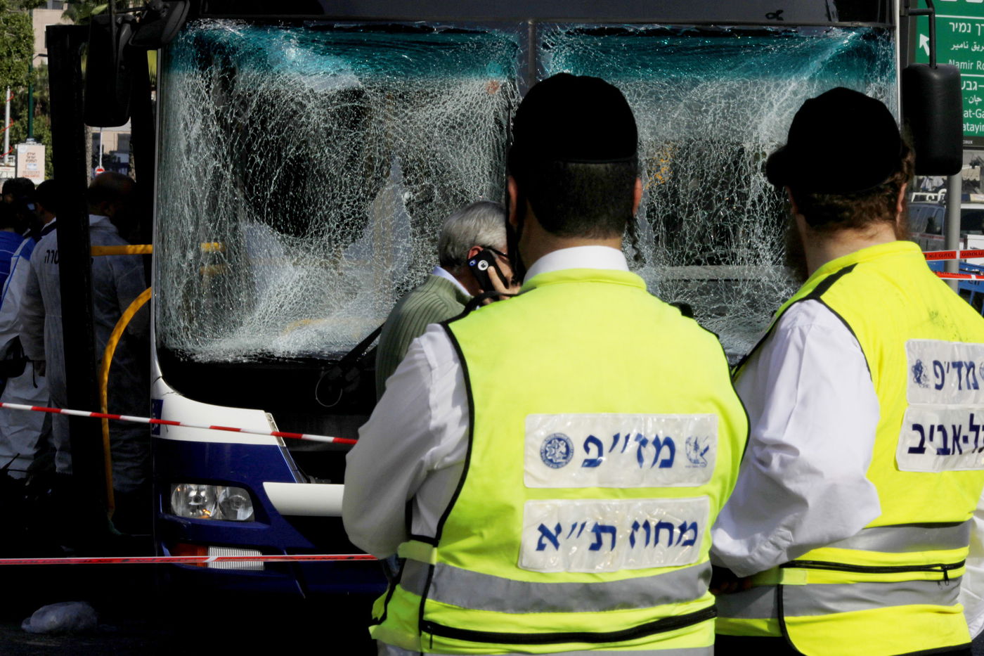 תיעוד: זירת הפיגוע בתל אביב