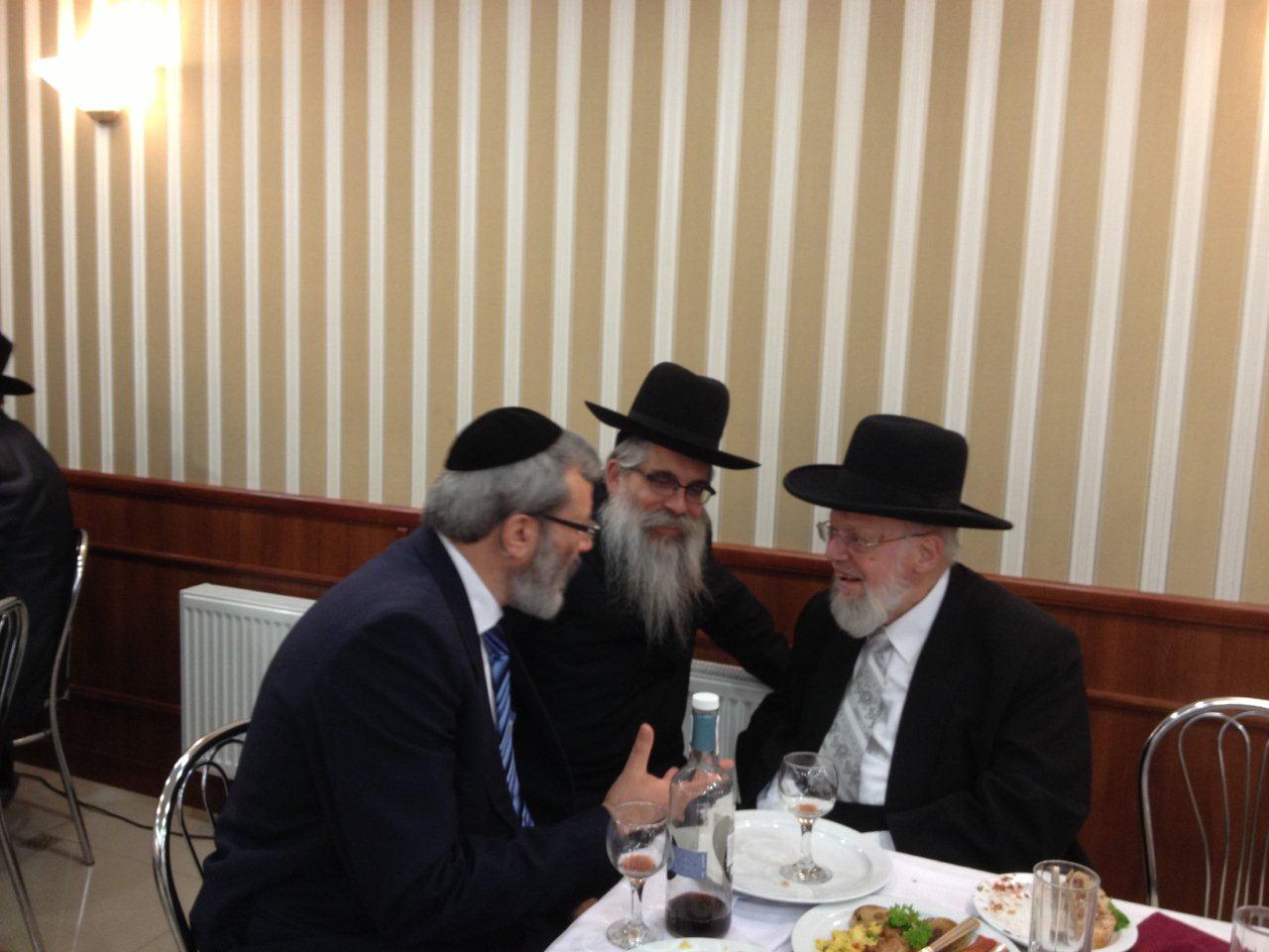 רבני אירופה: לא להבלגה לטרור ואנטישמיות; עת מלחמה היא ליעקב