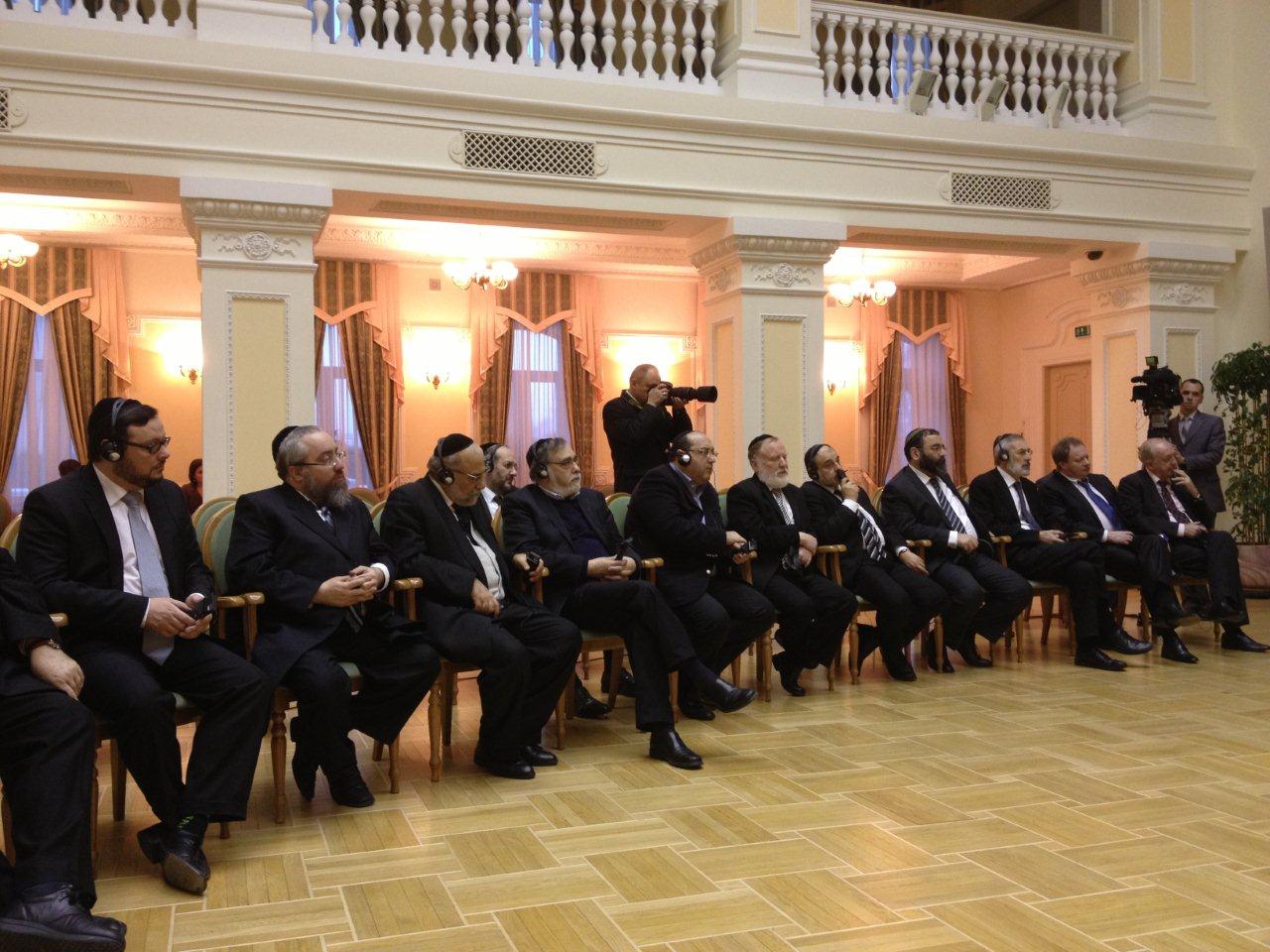 רבני אירופה: לא להבלגה לטרור ואנטישמיות; עת מלחמה היא ליעקב