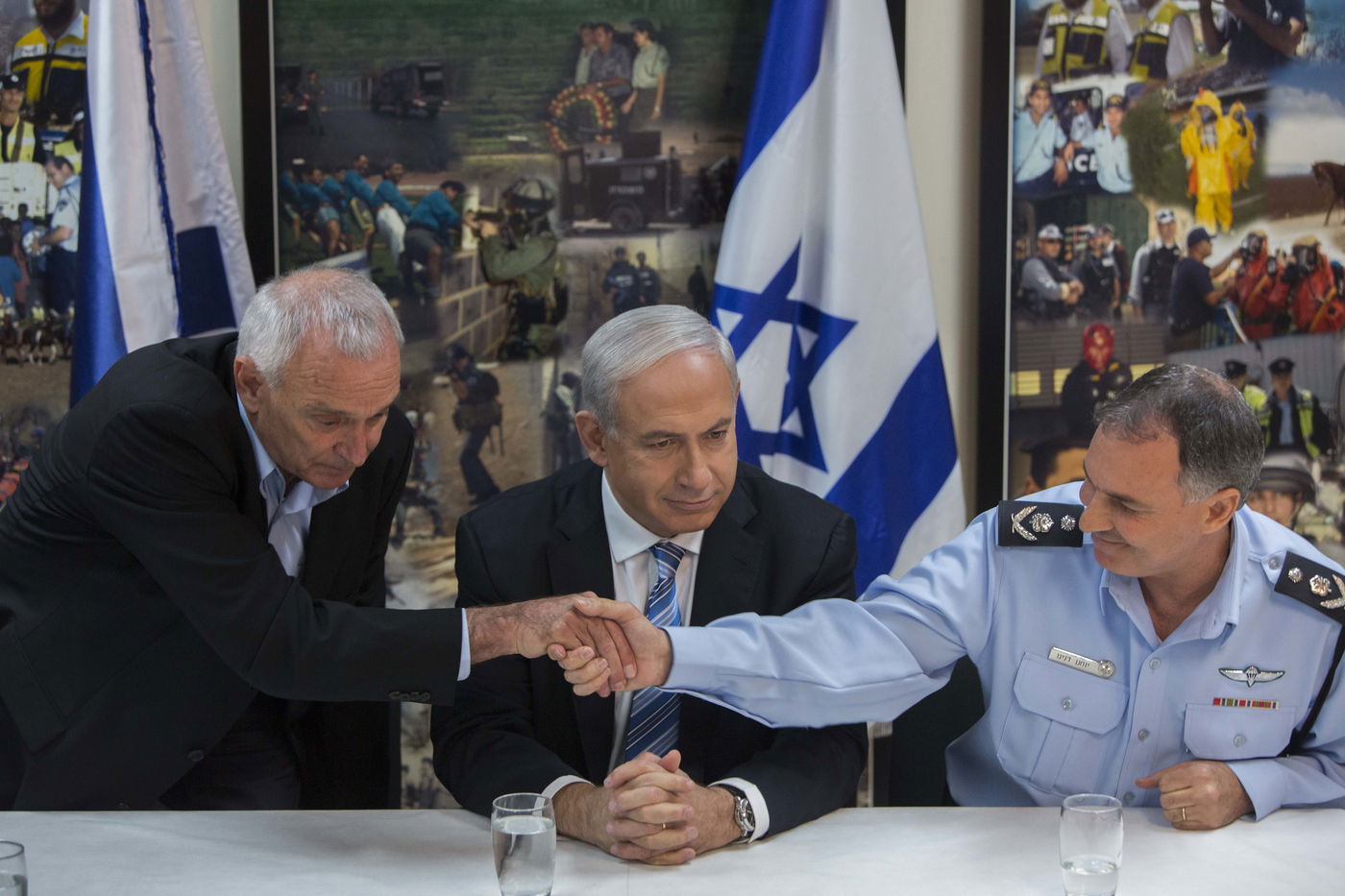 נתניהו במטה הארצי של המשטרה: "ערוכים לפעול במידה שהשקט יופר"