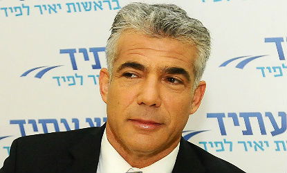 יאיר לפיד. מדשדש