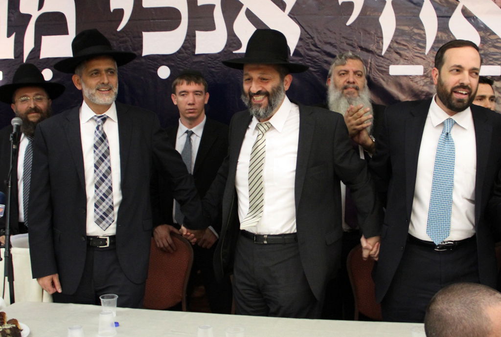 הרב אלבז לפעילי ש"ס: "21 מנדטים זה קל מאוד"