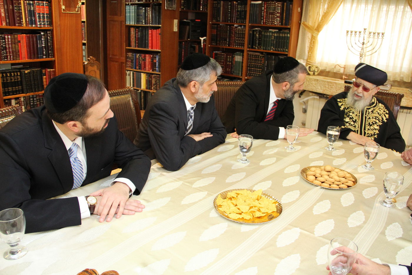 דרעי: "אף אחד לא ערק, מקבלים באהבה". ישי: "מרן זועק מי לה' אלי"