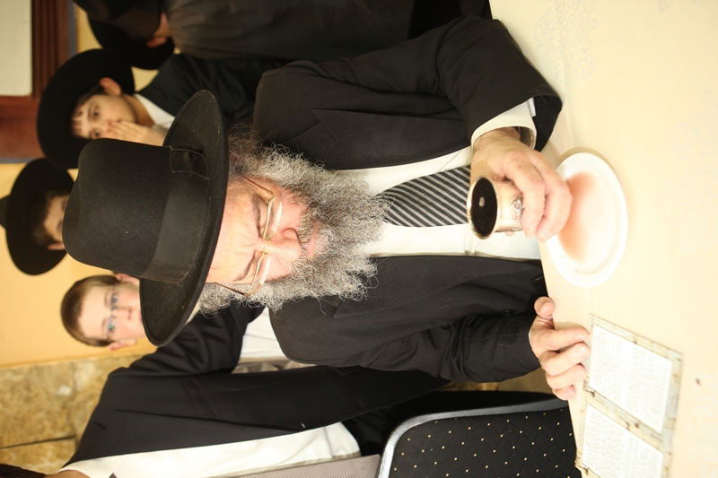 הדחת מנחם כרמל מ'דגל': אלפים באו לתמוך • תיעוד