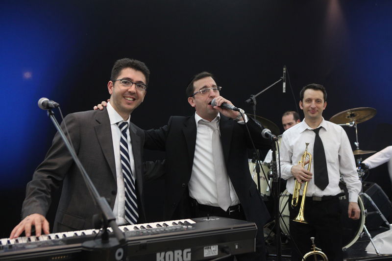 הדחת מנחם כרמל מ'דגל': אלפים באו לתמוך • תיעוד