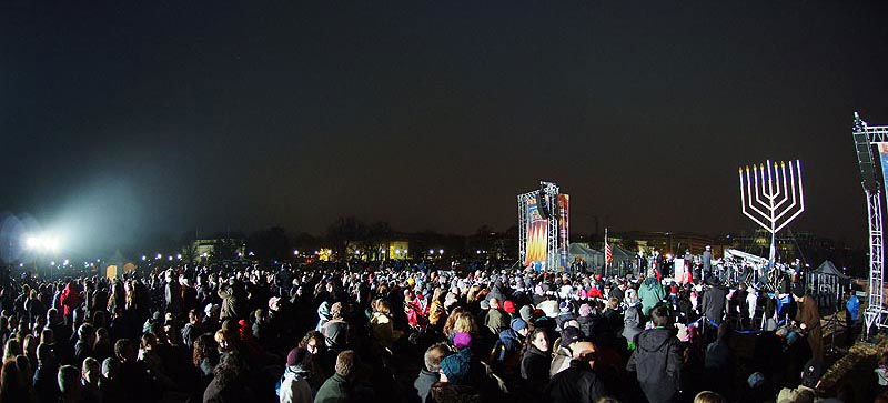 תיעוד: מדליקים את הבית הלבן