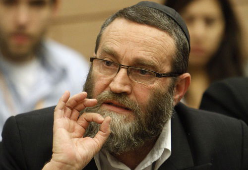 גפני נגד השירות הלאומי: רוצים להפוך אותנו לחילונים