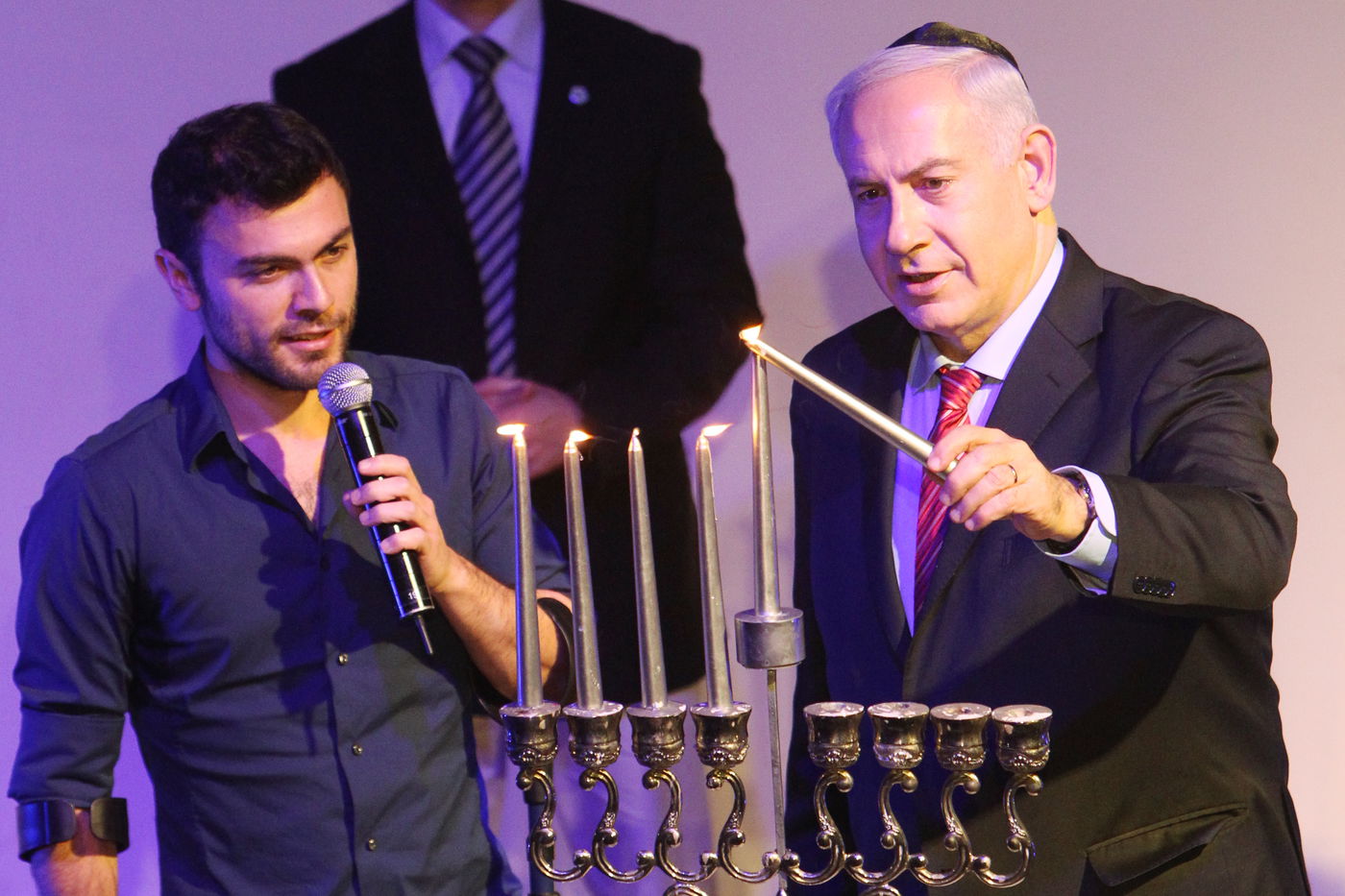 תיעוד: ליברמן עם כיפה, ולא בקמפיין של ש"ס