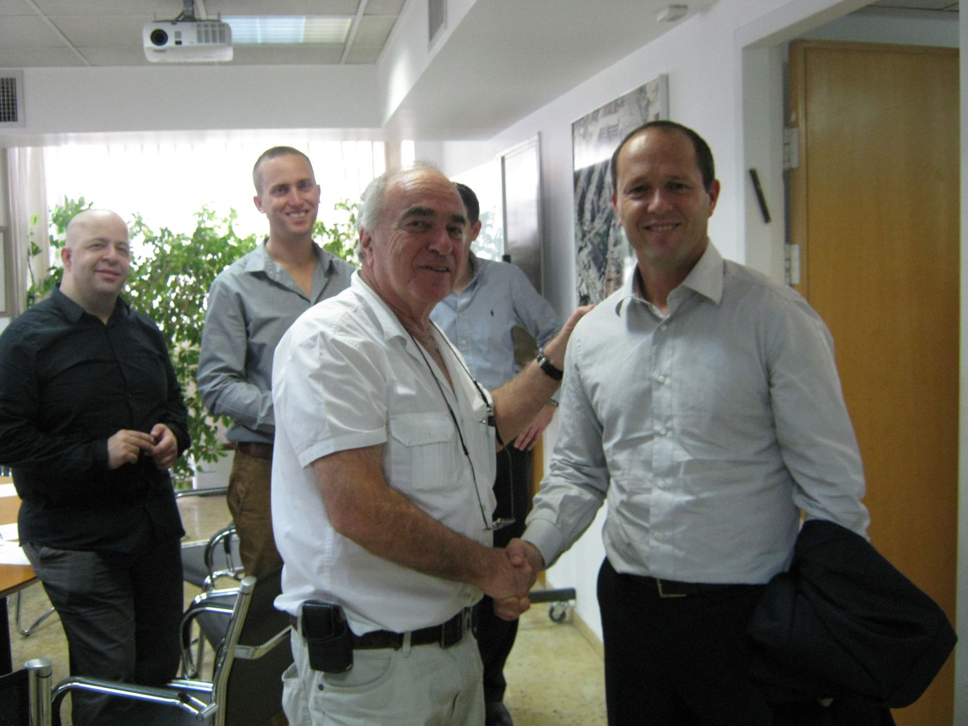 סיור חגיגי: ברקת סייר במאפייה הוותיקה בישראל