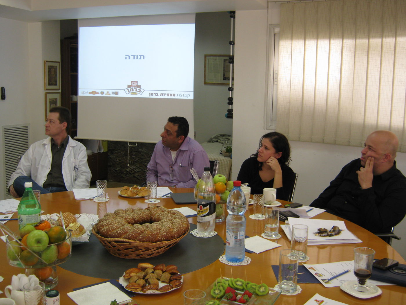 סיור חגיגי: ברקת סייר במאפייה הוותיקה בישראל