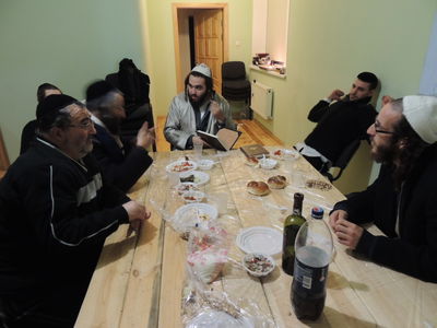 נר שמיני באומן המושלגת