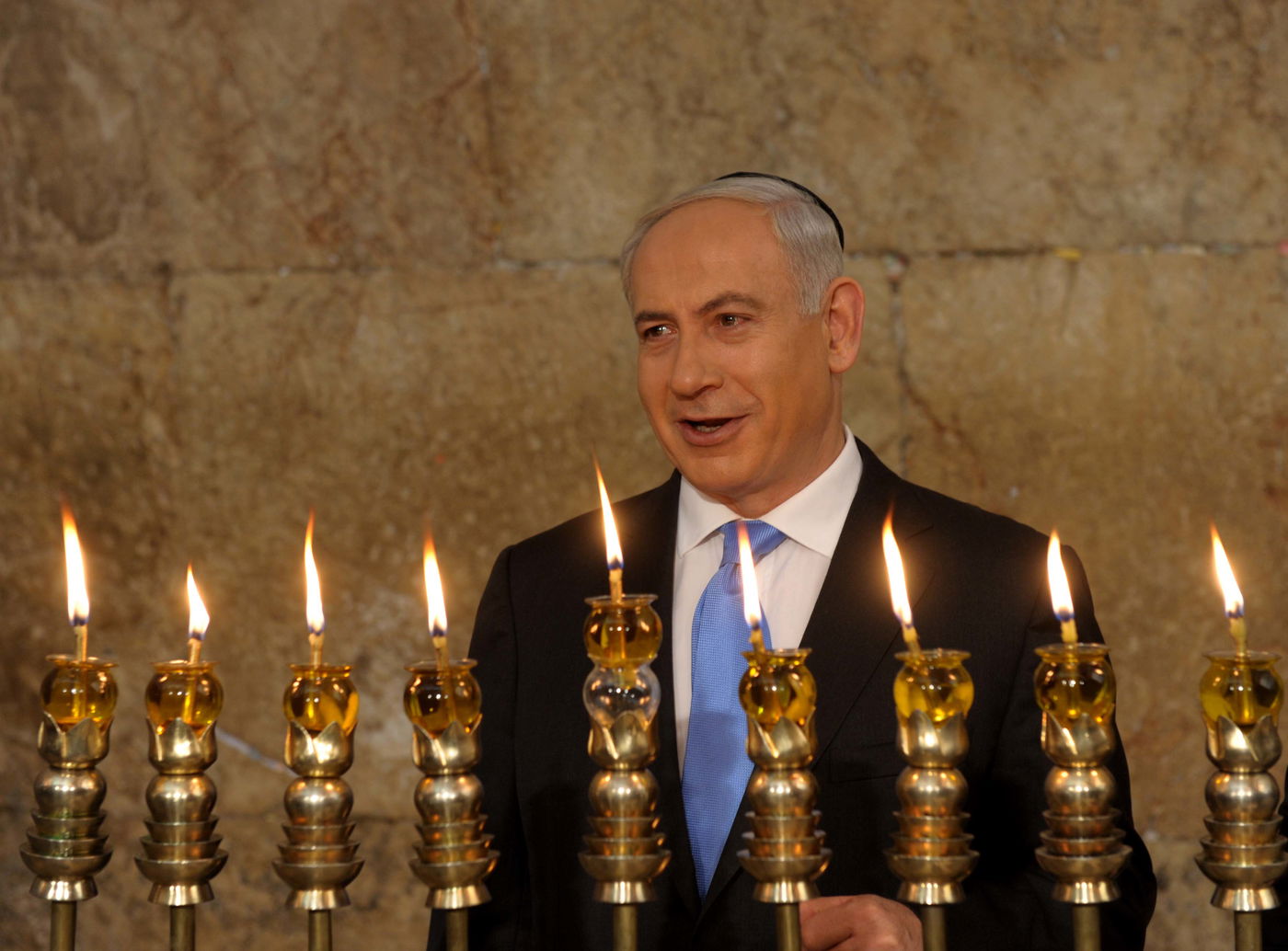 נתניהו לאחר ההדלקה