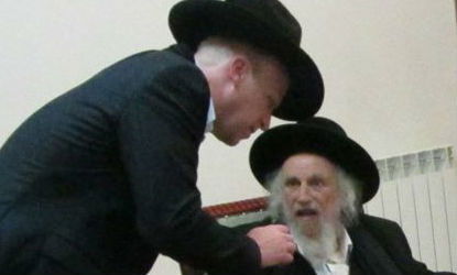 פרידמן והרב אוירבעך. "יש מי שיוצר שנאה ומחלוקת"