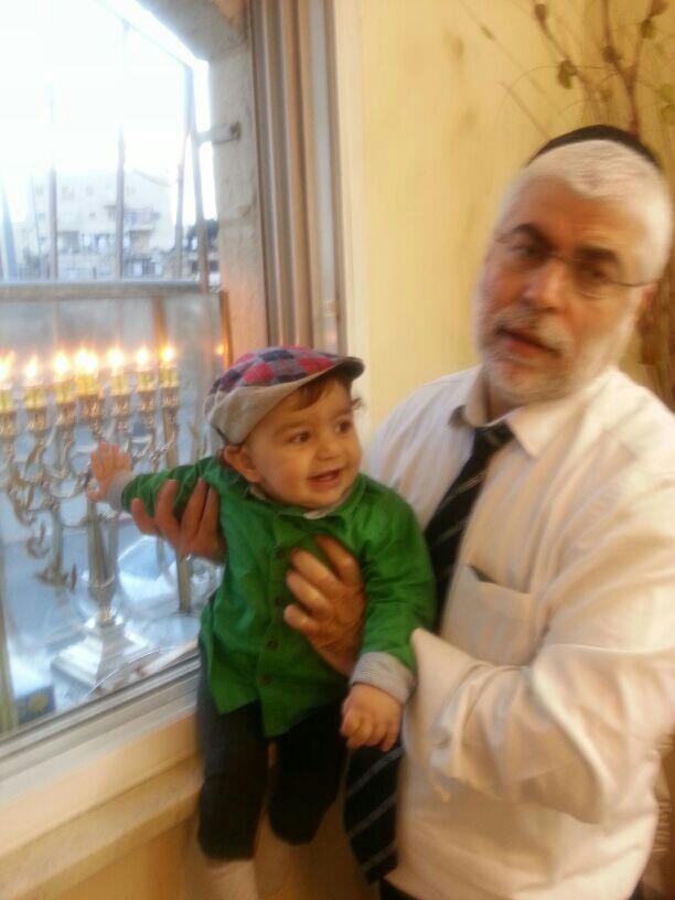 ,מוסיף והולך. בניזרי והנכד