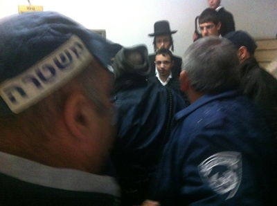 שעות לפני הדקירה: הרב יצחק גולדווסר הותקף מילולית בבני ברק