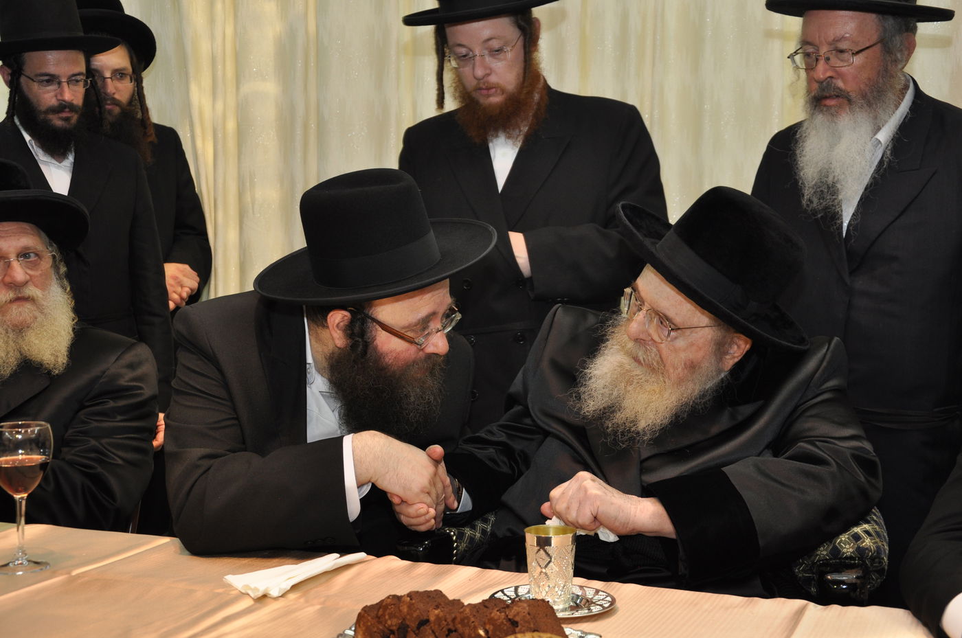 מראות חייו של האדמו"ר מסאדיגורא זצ"ל • גלריה