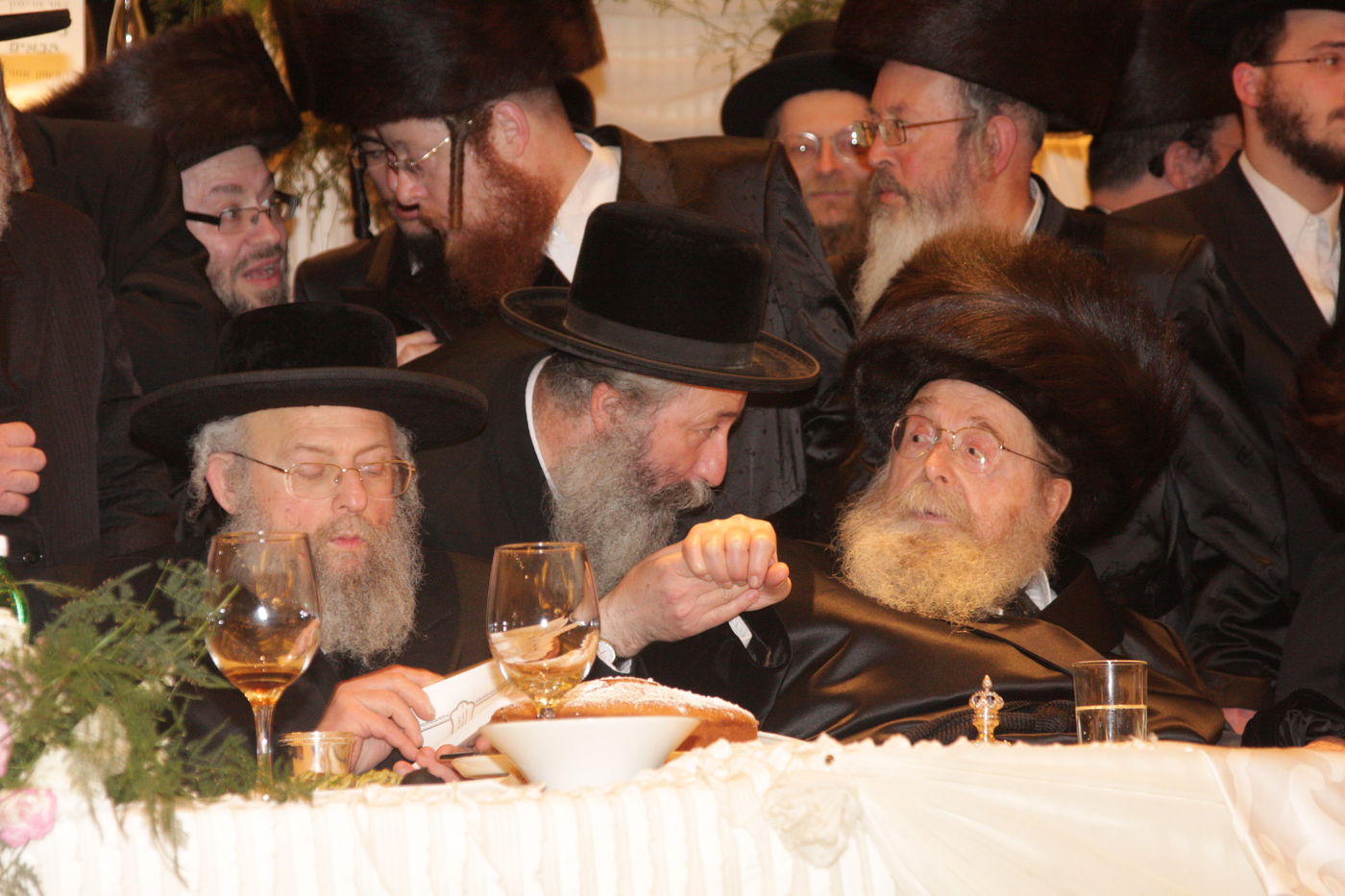 מראות חייו של האדמו"ר מסאדיגורא זצ"ל • גלריה