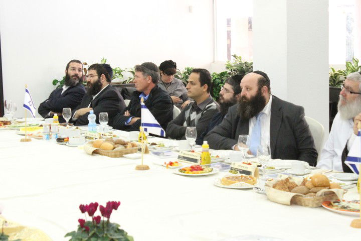 צמרת משרד החינוך בכפר סיטרין