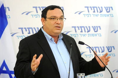 הרב שי פירון