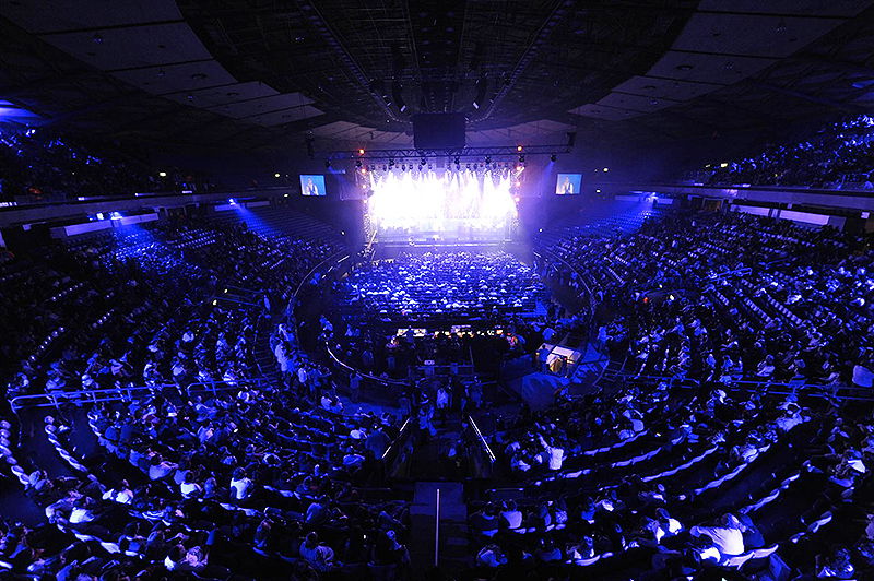 גלריית ענק: יעקב שוואקי מופיע בהיכל נוקיה