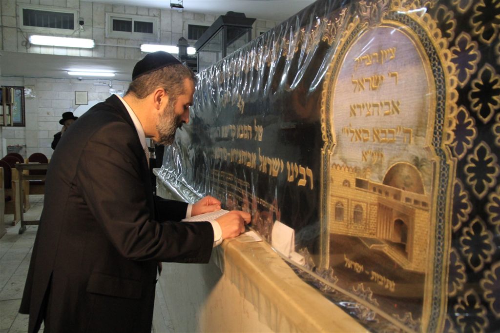 צפו: אריה דרעי מתדרך פעילים בדרום