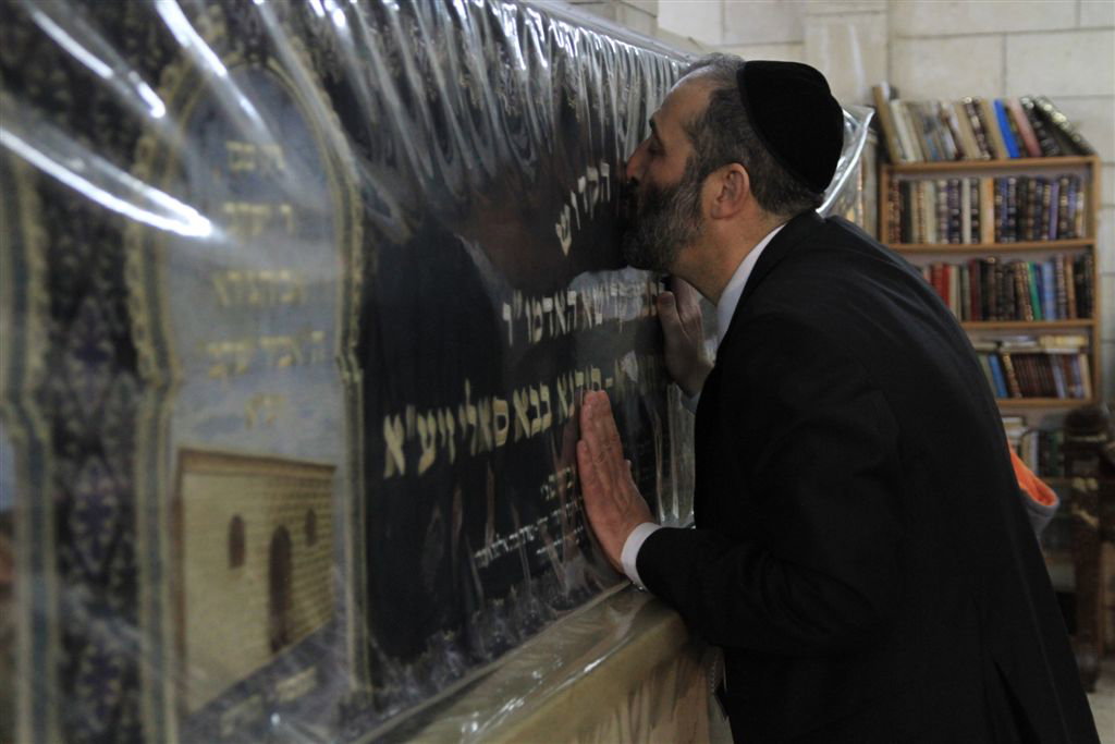 צפו: אריה דרעי מתדרך פעילים בדרום