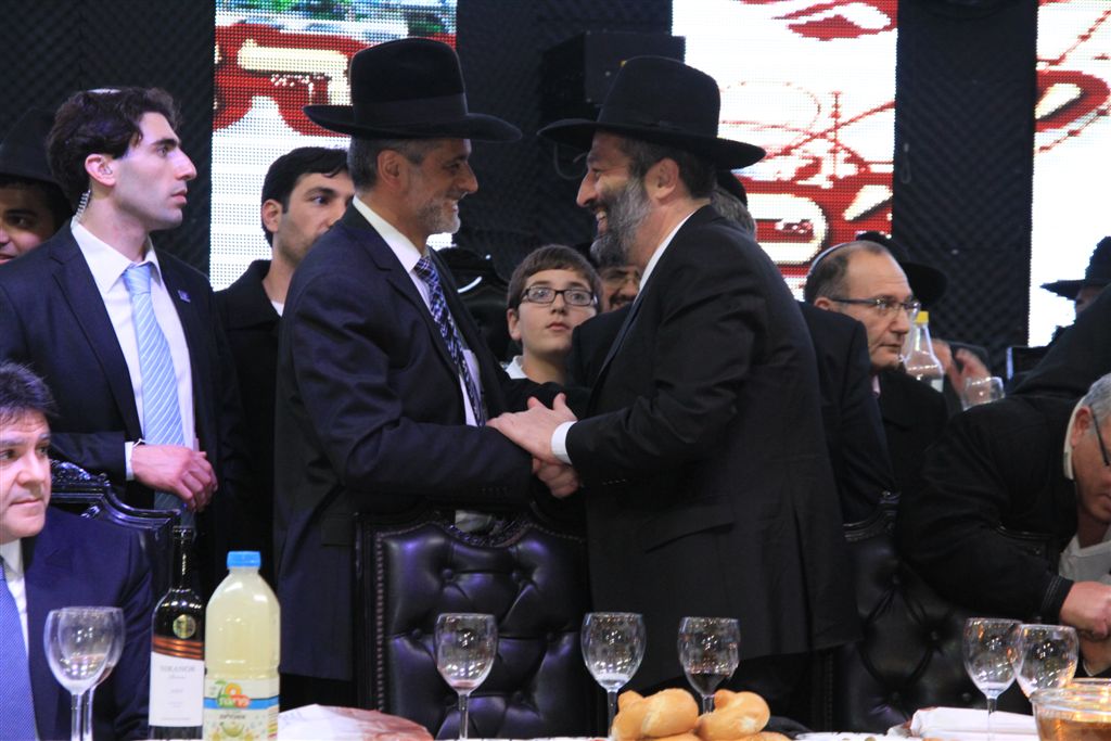 צפו: אריה דרעי מתדרך פעילים בדרום