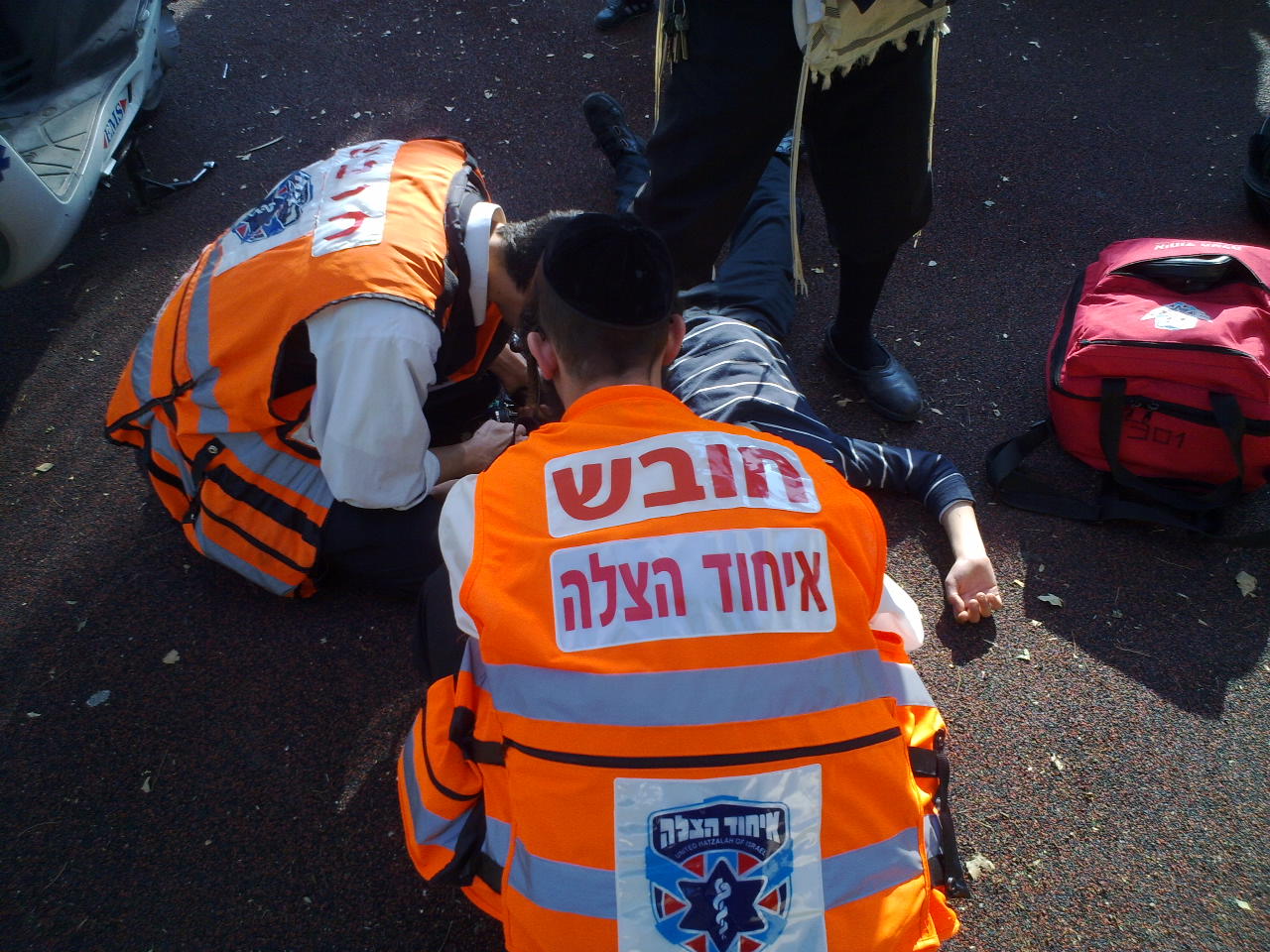 נס בבני-ברק: בן 11 נפל מגובה רב ונפצע בינוני