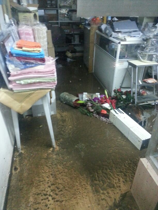 הנחל החרדי: צפו בבני ברק עולה על גדותיה