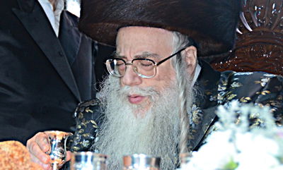 צאנז: שבע ברכות ודינר לרגל חנוכת הבנין החדש