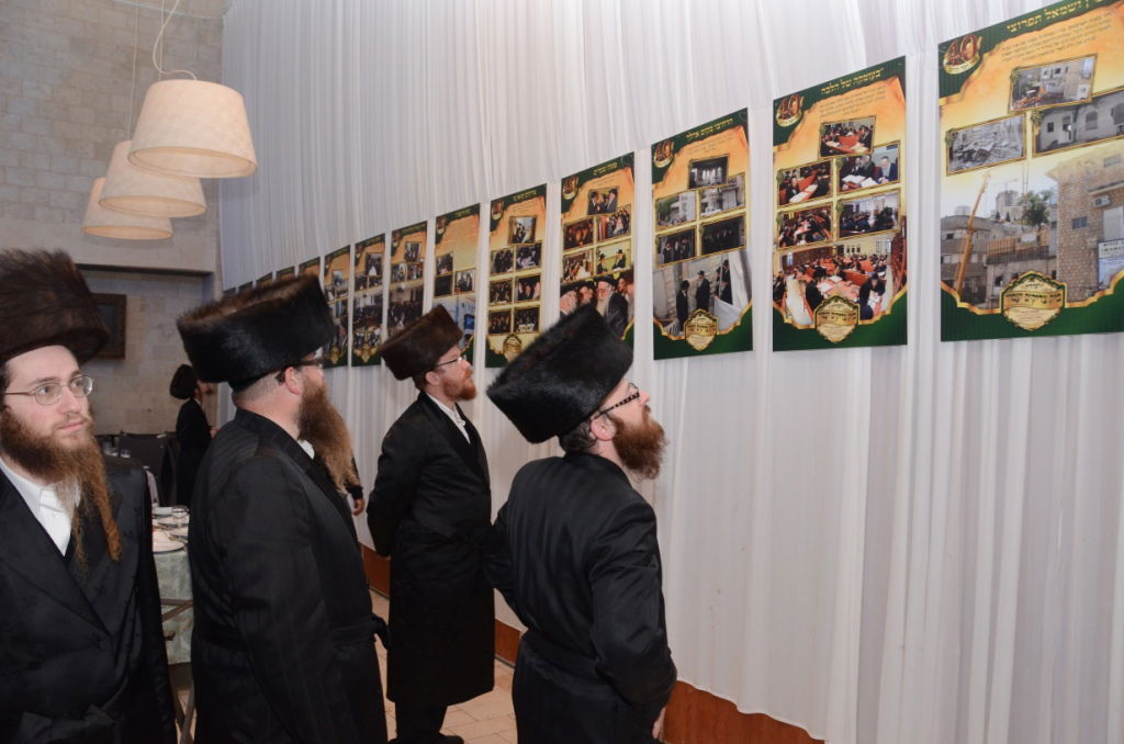 צאנז: שבע ברכות ודינר לרגל חנוכת הבנין החדש