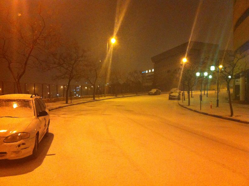 שלג בירושלים, הערב,