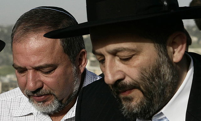 דרעי וליברמן