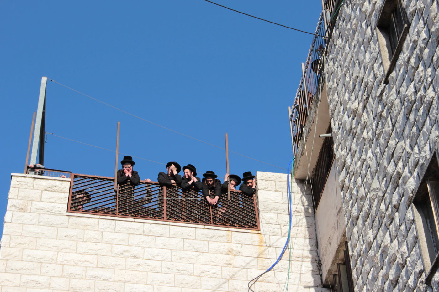 אלפים נפרדו מהגאון הרב יעקב ישעיה בלויא זצ"ל