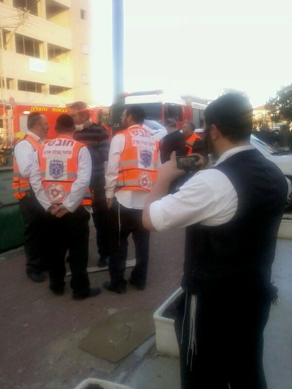 כוחות כיבוי אש השתלטו על שריפת ענק במפעל בנתניה