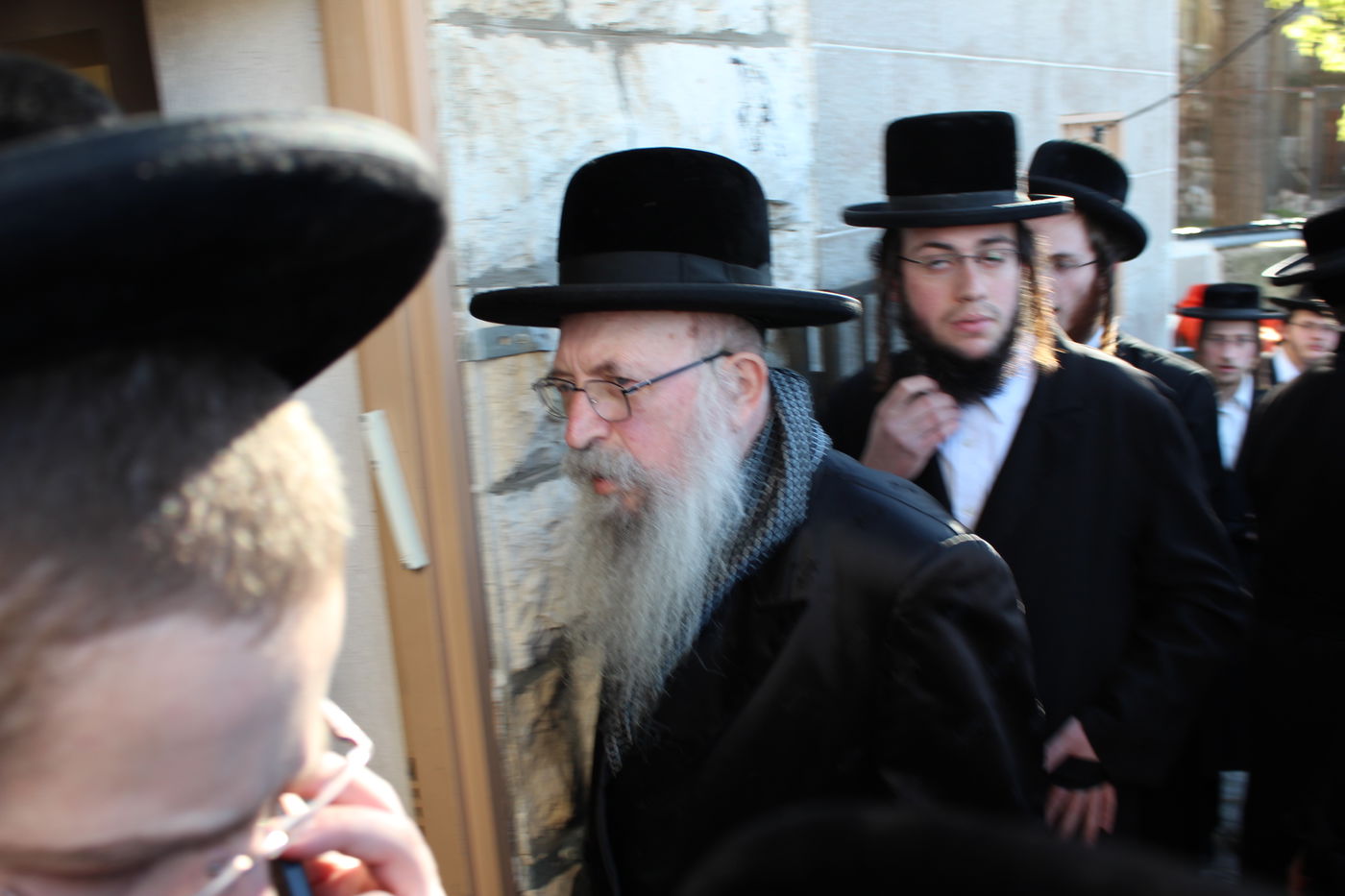 אלפים נפרדו מהגאון הרב יעקב ישעיה בלויא זצ"ל