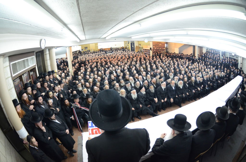 "צבא גור" מתגייס למען יהדות התורה