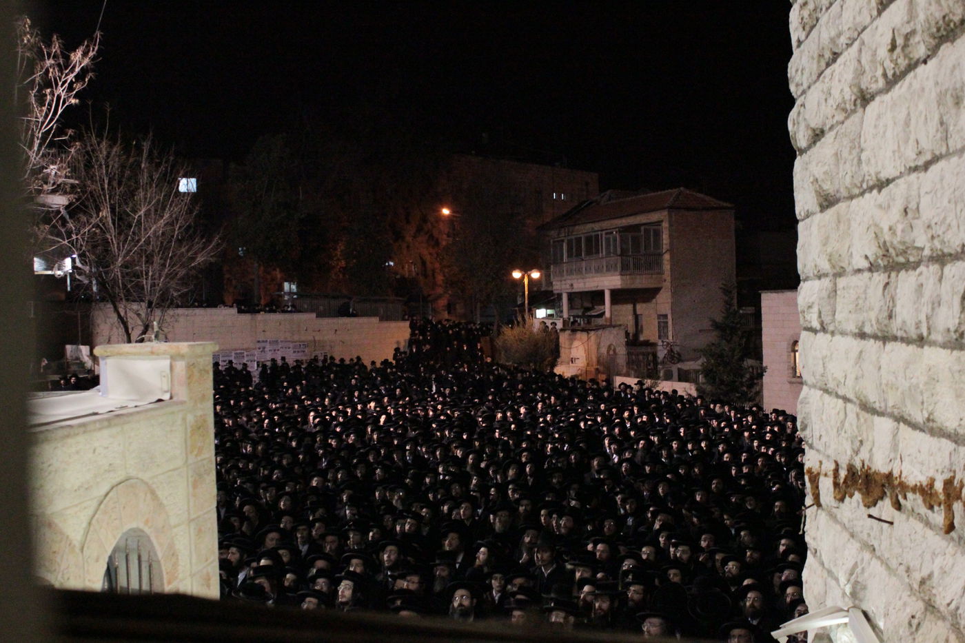תיעוד: אלפים ב'תיקון חצות' על גזירת הגיוס