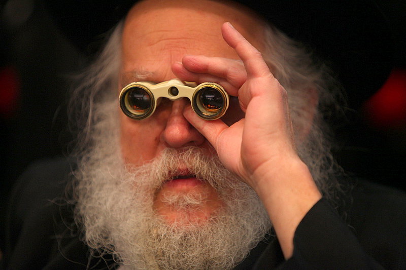 כנס ג': אחדות על הבמה, חיכוכים מאחורי הקלעים