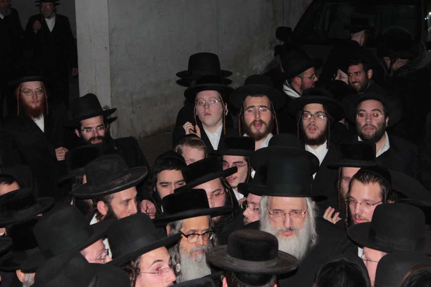 רבבות חסידים קיבלו את האדמו"ר מסאטמר בי-ם