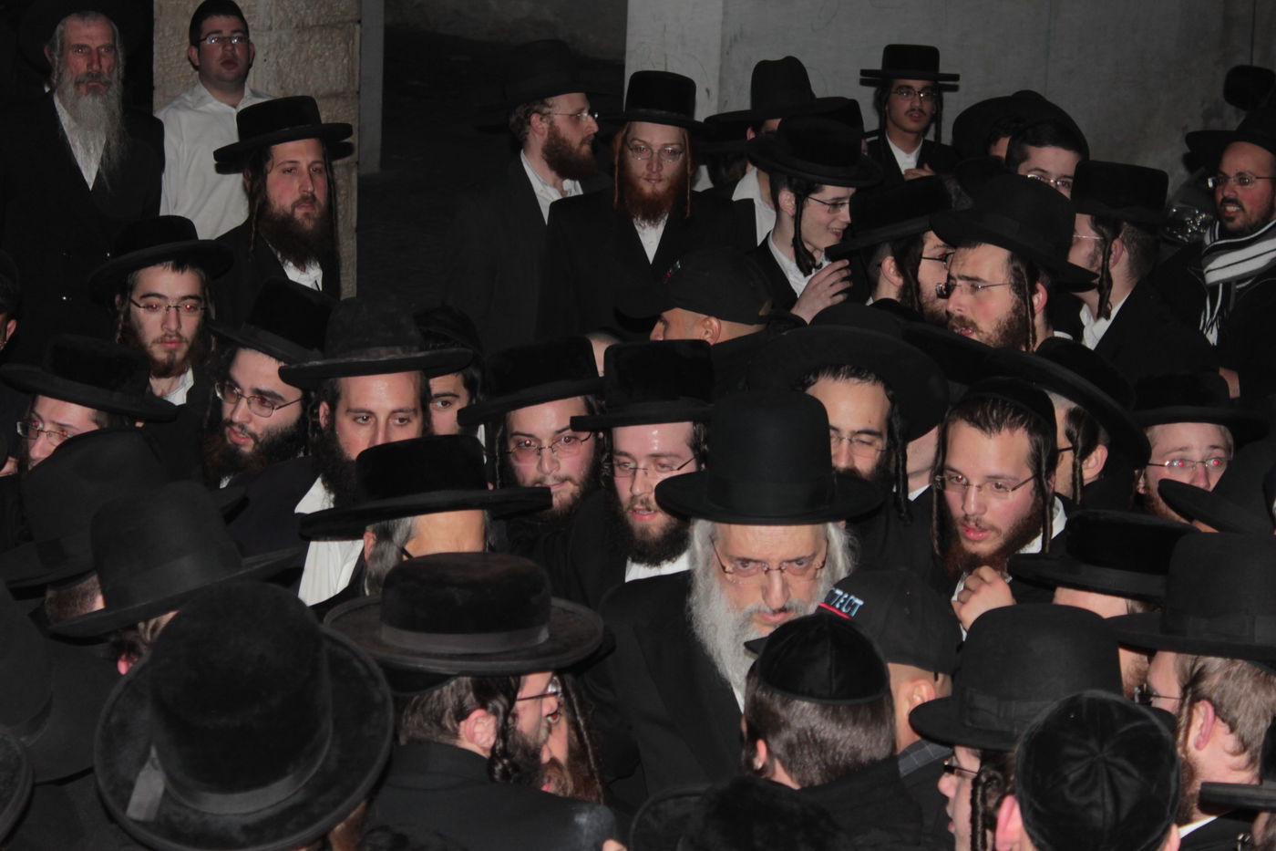 רבבות חסידים קיבלו את האדמו"ר מסאטמר בי-ם