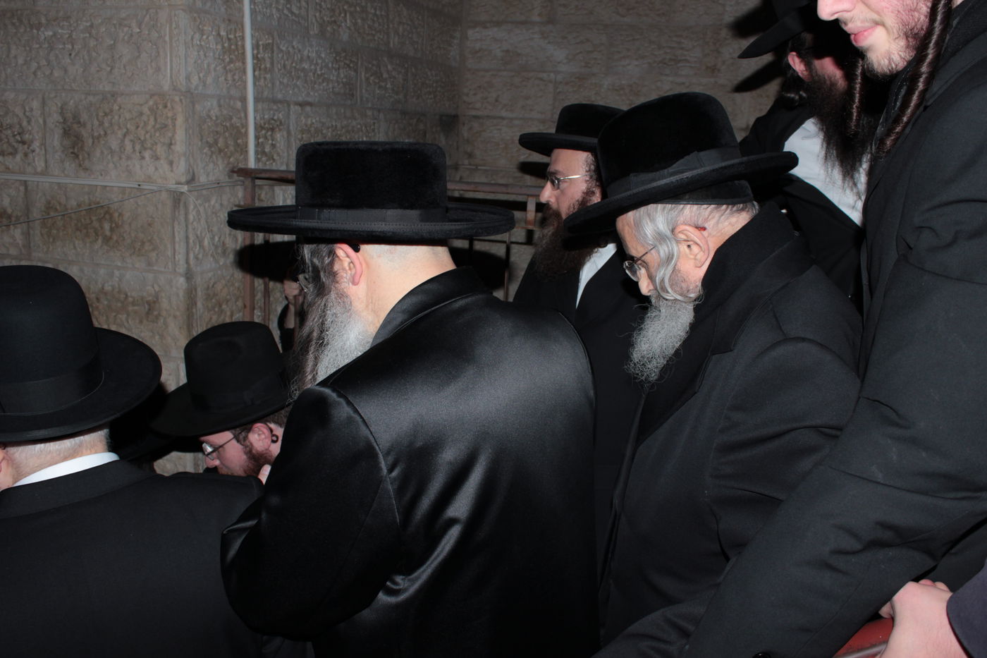 רבבות חסידים קיבלו את האדמו"ר מסאטמר בי-ם