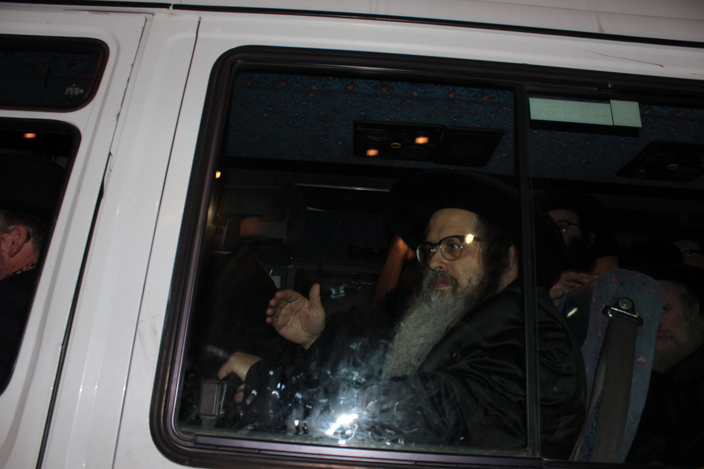 רבבות חסידים קיבלו את האדמו"ר מסאטמר בי-ם