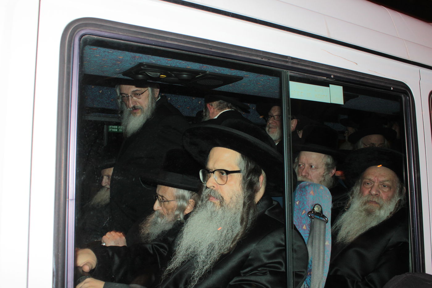 רבבות חסידים קיבלו את האדמו"ר מסאטמר בי-ם