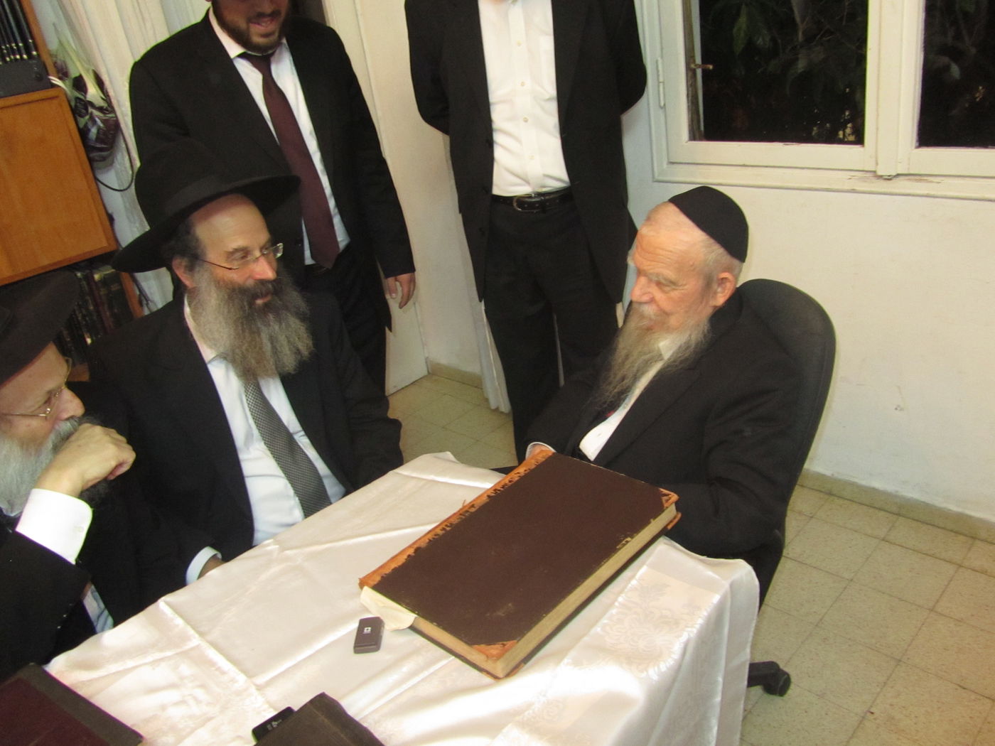 אברהם רובינשטיין ימונה לראשות עיריית בני ברק