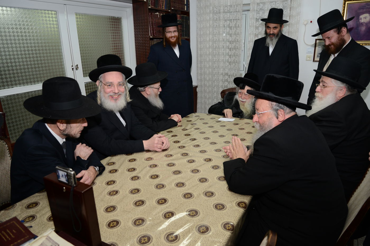 האדמו"ר מערלוי ברך את חברי הכנסת