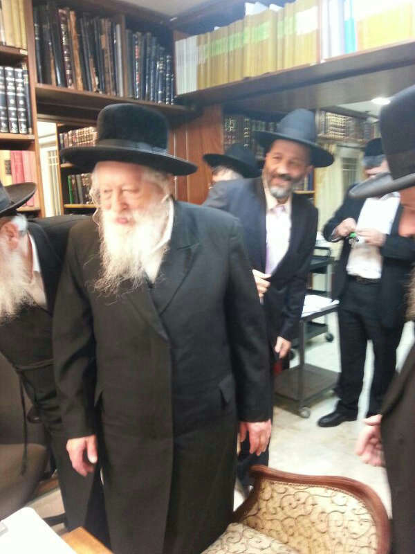 מרן האדמו"ר מגור הגיע לביתו של  מרן הגר"ע יוסף